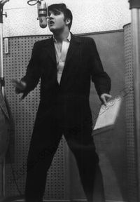06. Elvis at Radio Recorders on January 19 , 1957